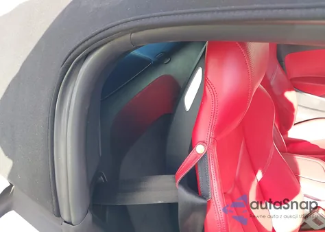 2018 Audi R8 Spyder from USA, damaged, VIN WUAVACFX3J7902212